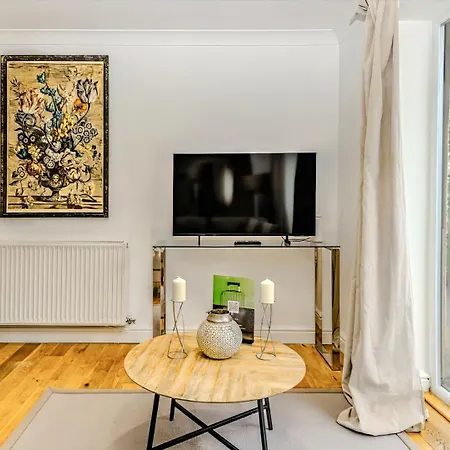 Apartment Southville Garden Flat, Private Entrance *